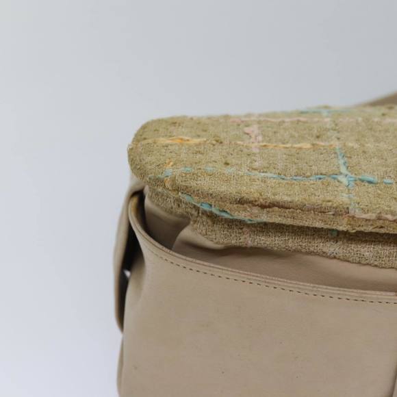 CHANEL Shoulder Bag Tweed Leather Beige CC Auth 77795 - Picture 8 of 16